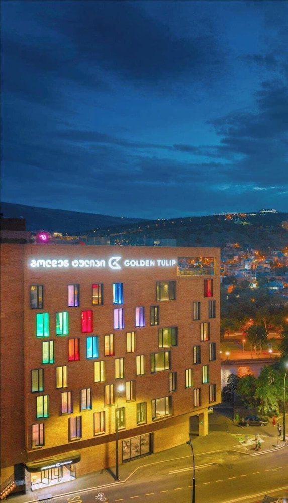 Golden Tulip Design Tbilisi in TBILISI