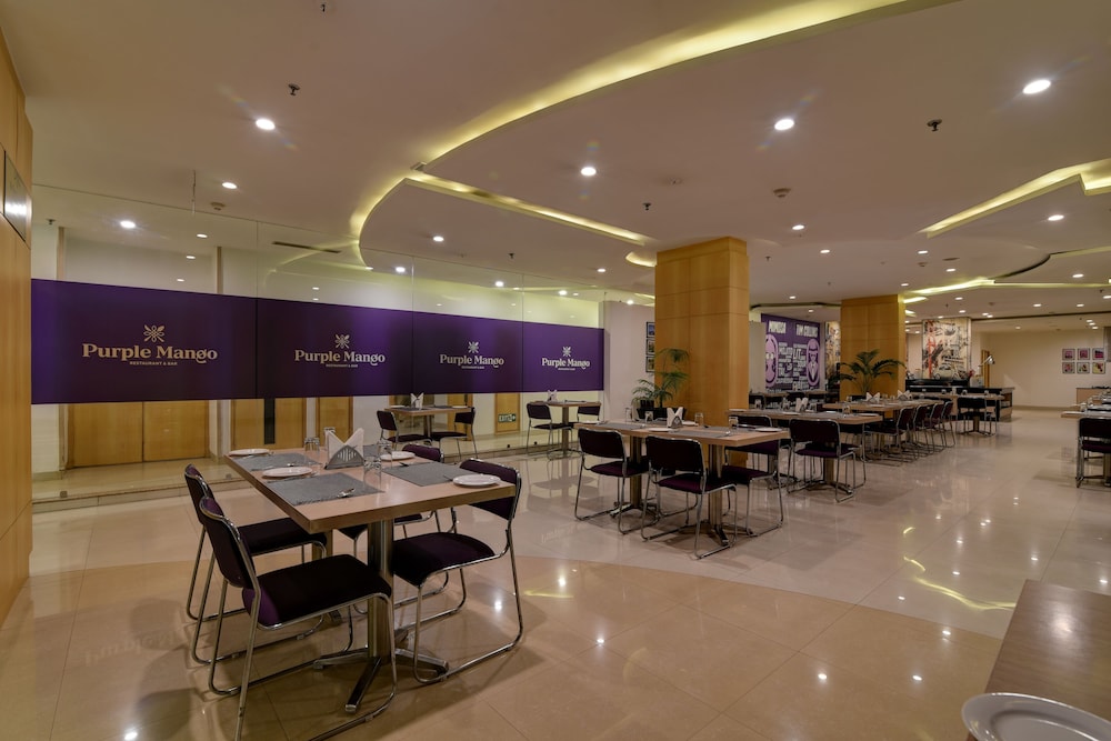 Mango Grove Hotel Chandigarh 48/62