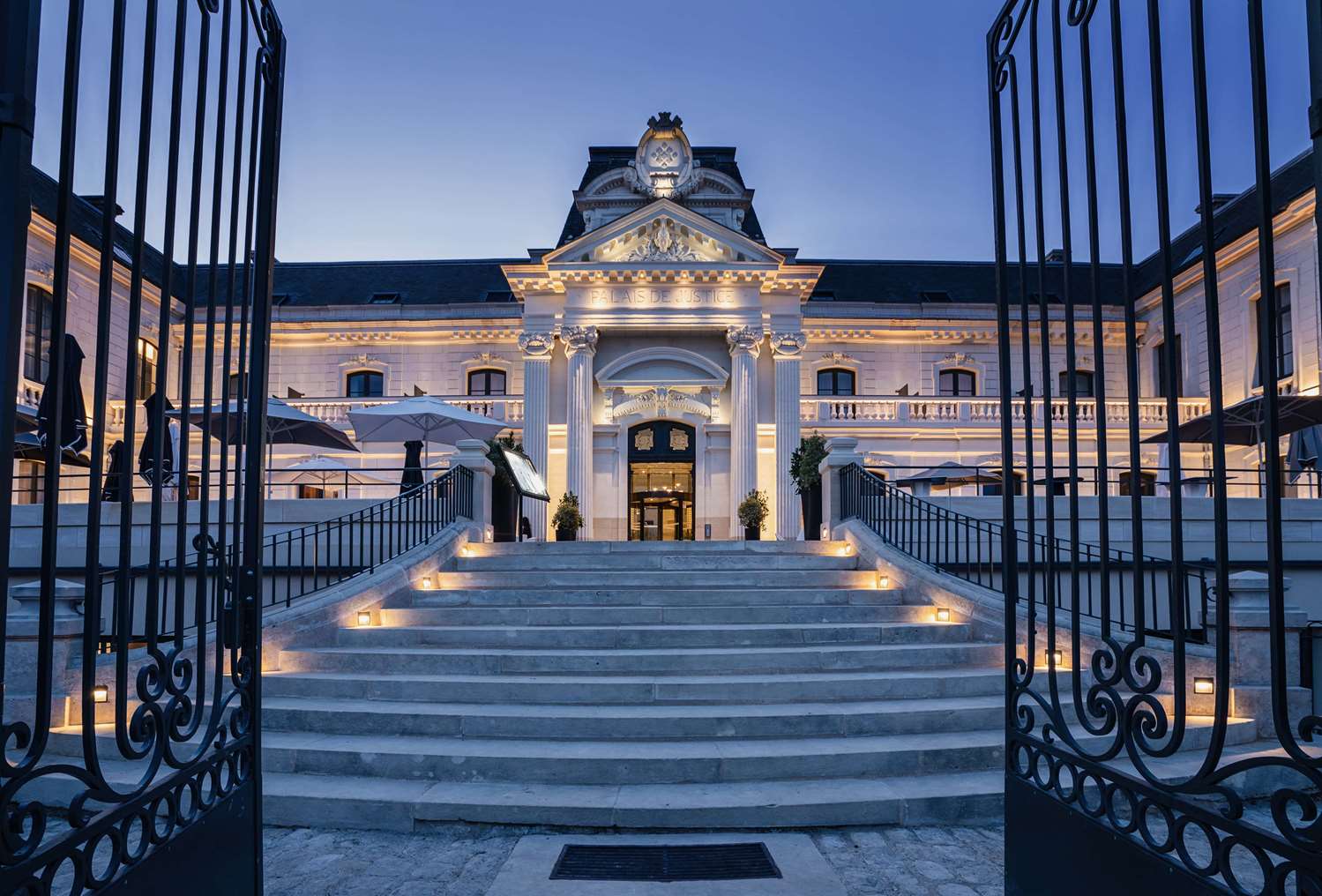 Best Western Premier Hotel De La Cite Royale 49/54