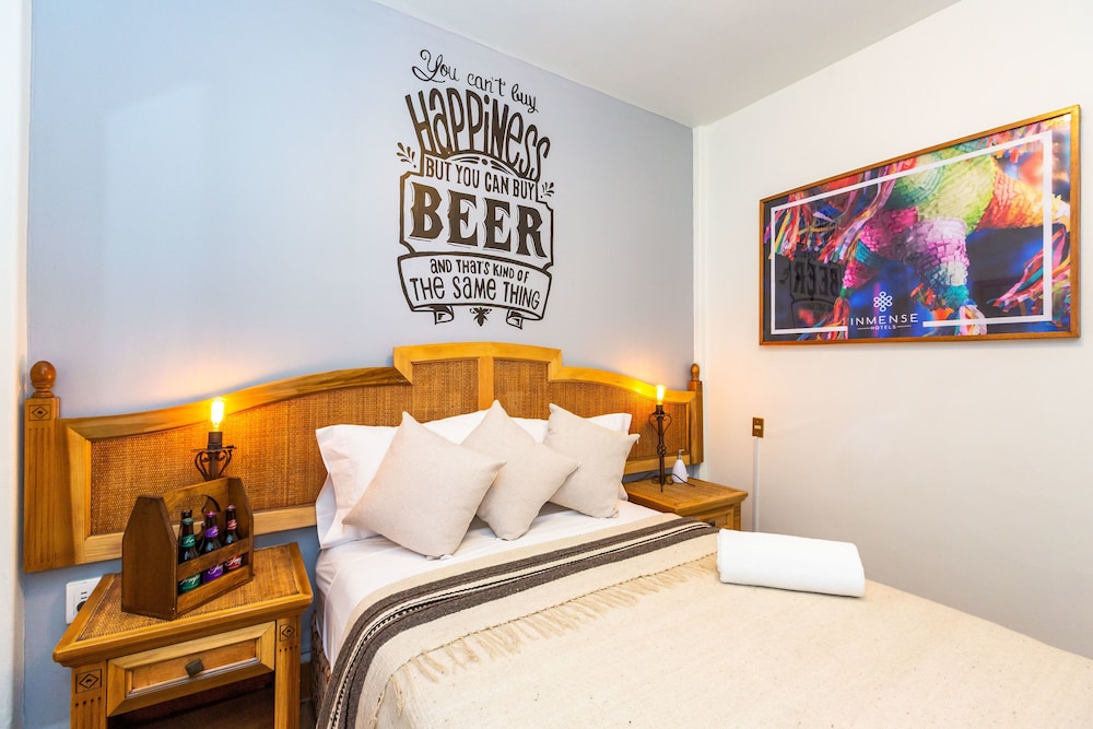 Mala Vecindad Beer Hotel 17/56