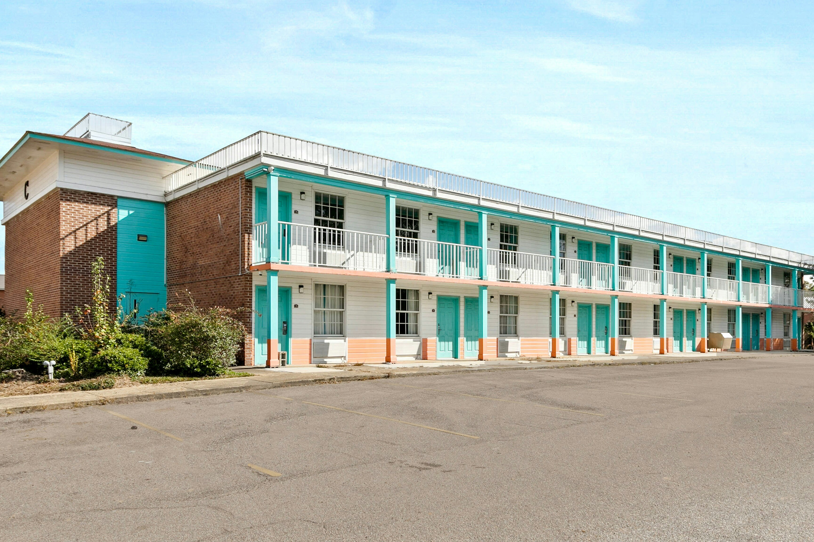 Moonlight Inn Hotel O Hattiesburg, MS in HATTIESBURG - MS