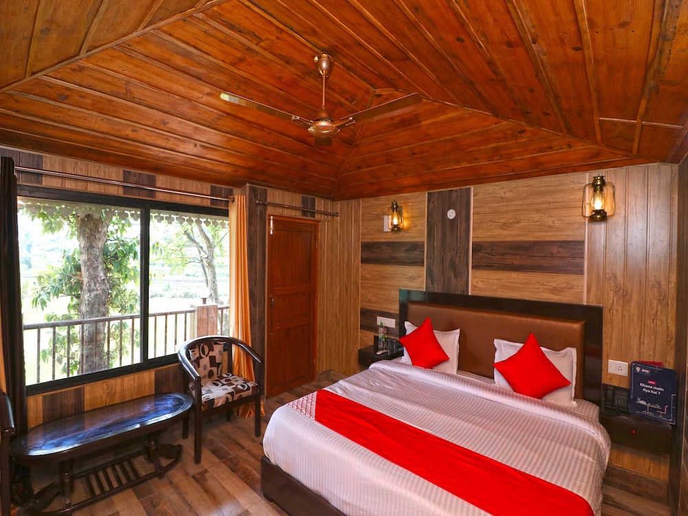 Damyanti Residency Hotel 15/50