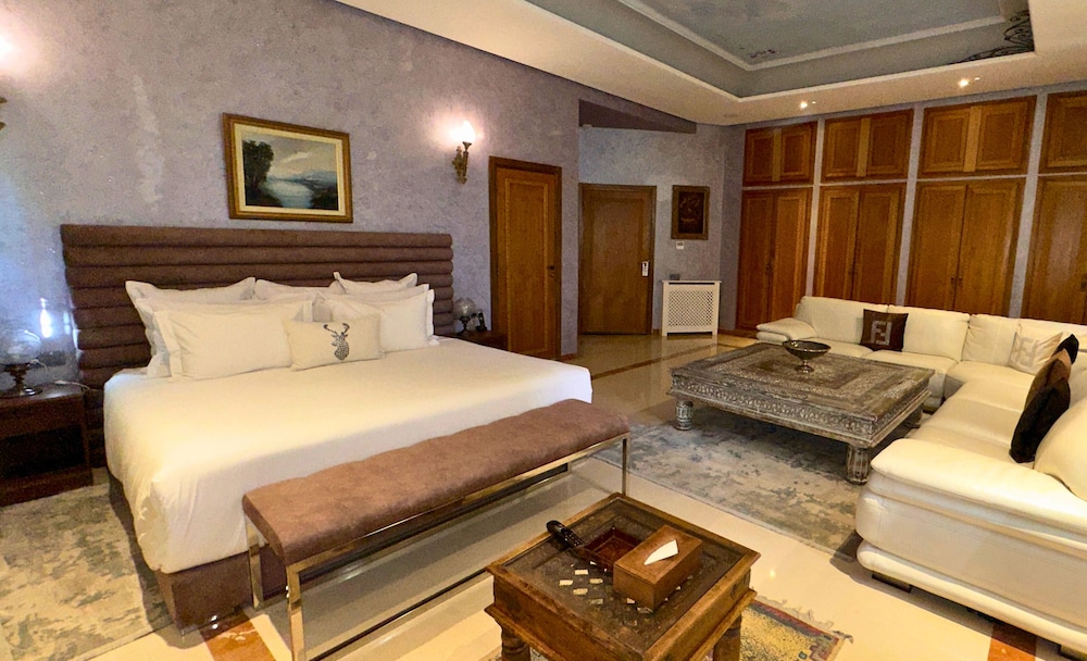 Le Sillage Palace sky & Spa 40/87