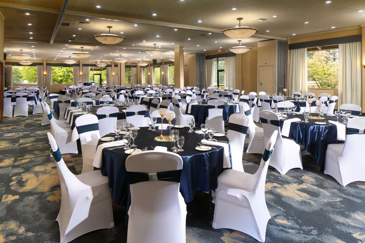 Red Lion Hotel Bellevue 23/33