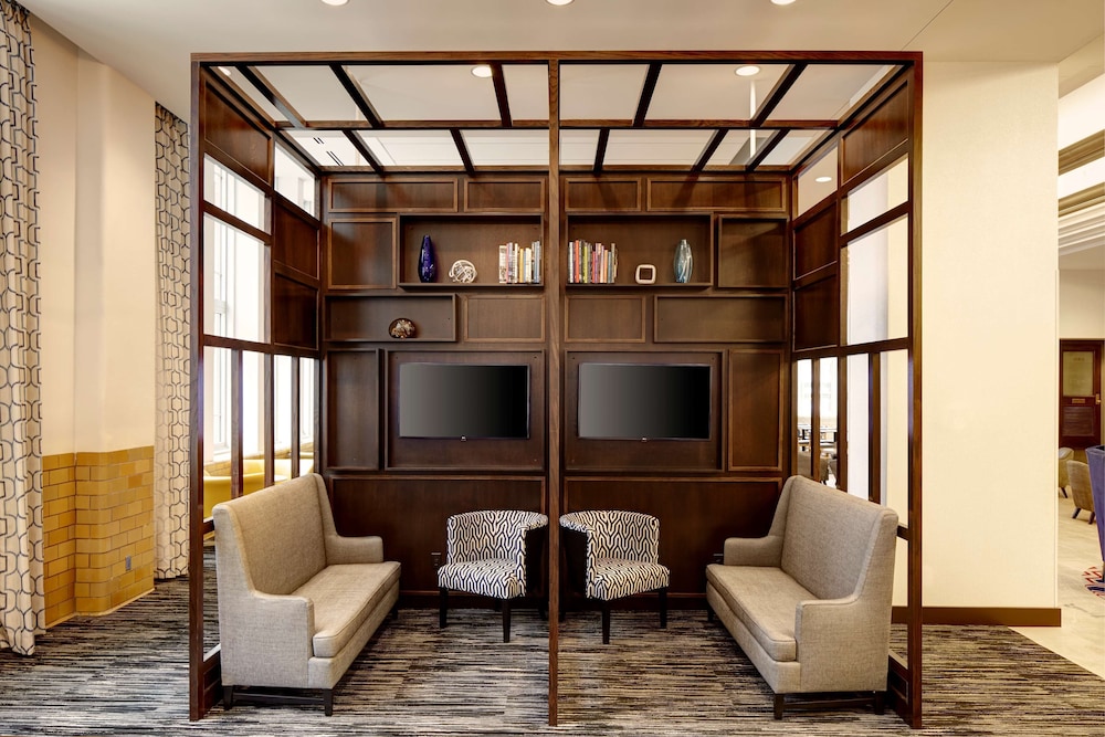 Hyatt Place St Paul Downtown 35/43