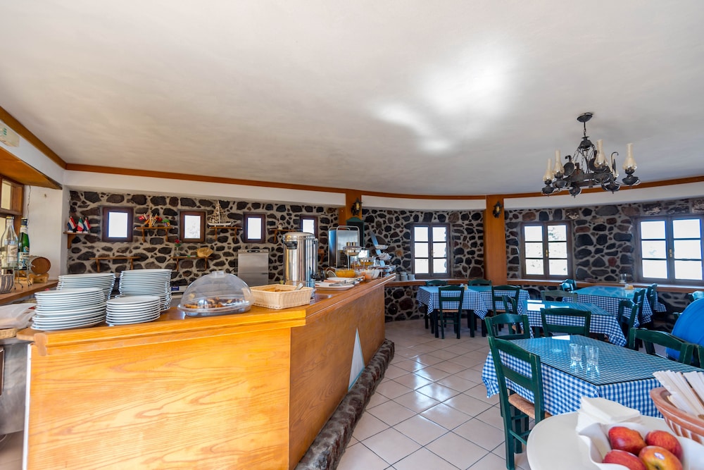 CALDERA VIEW RESORT ADULTS ONLY 41/50
