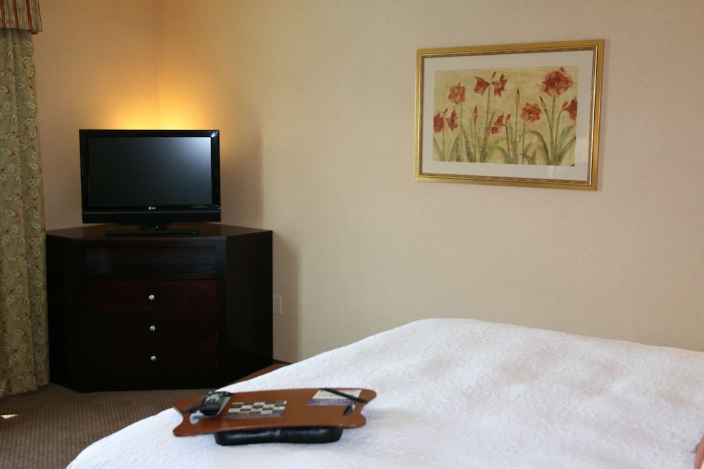 Hampton Inn Las Vegas North Speedway 19/44