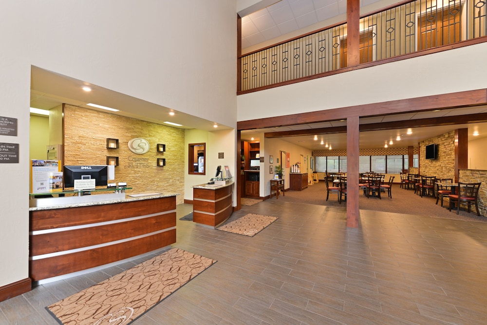 Comfort Suites near Route 66 12/49