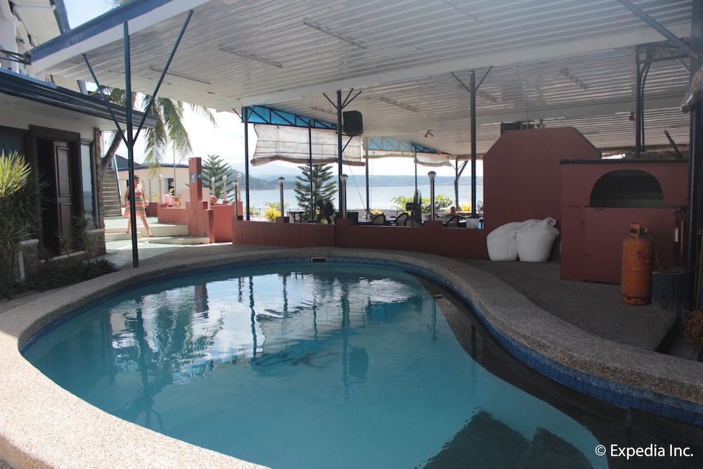 Blue Rock Beach Resort 28/67