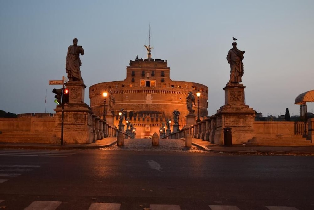 VATICAN RELAIS ROME 69/75