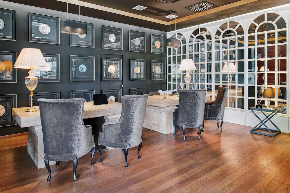 Dioklecijan Hotel and Residence 58/69