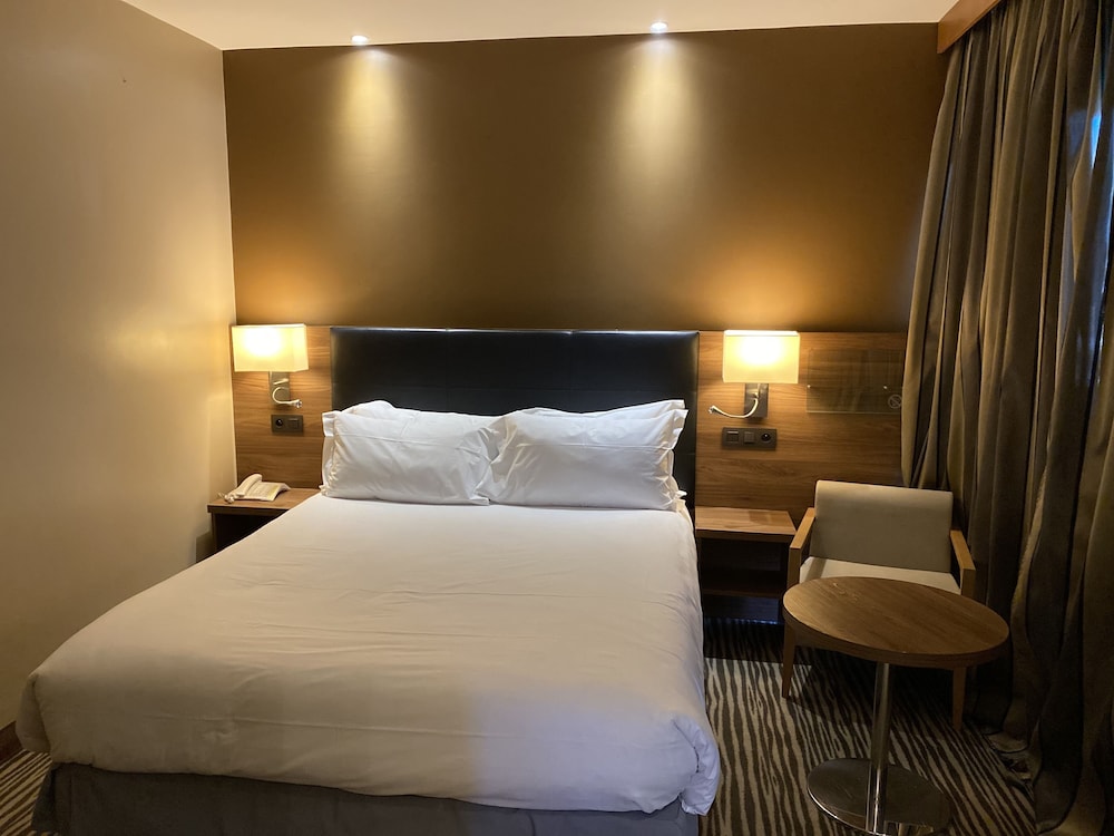 Luxotel Cannes 18/75