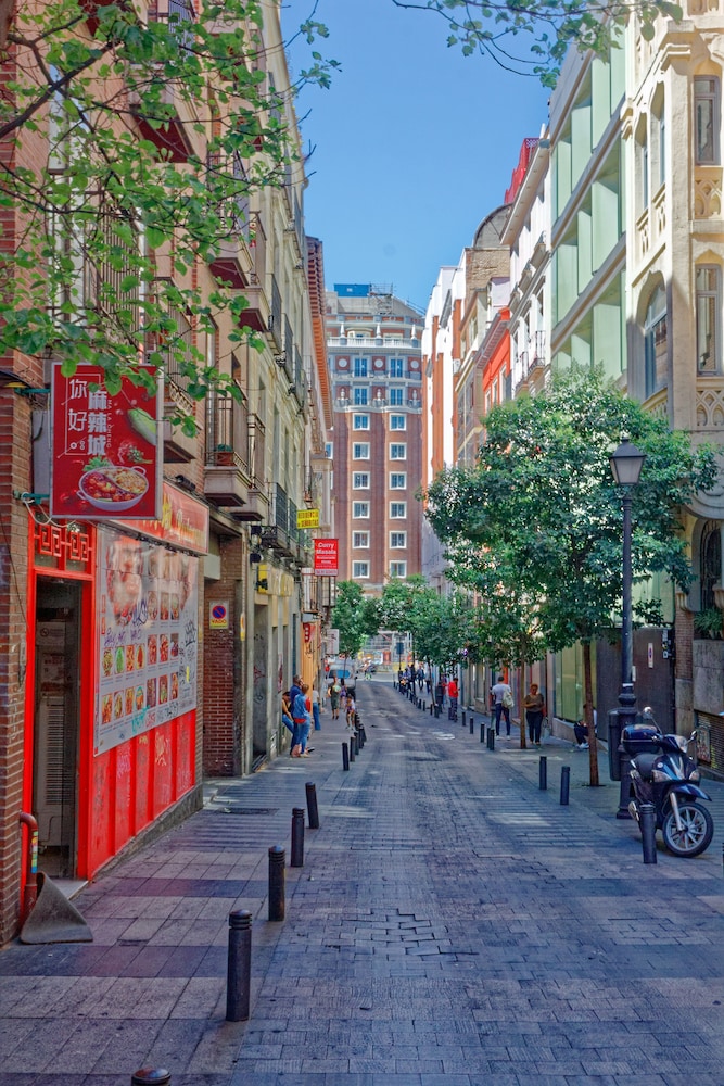 Arenal Suites Gran Vía 36/50