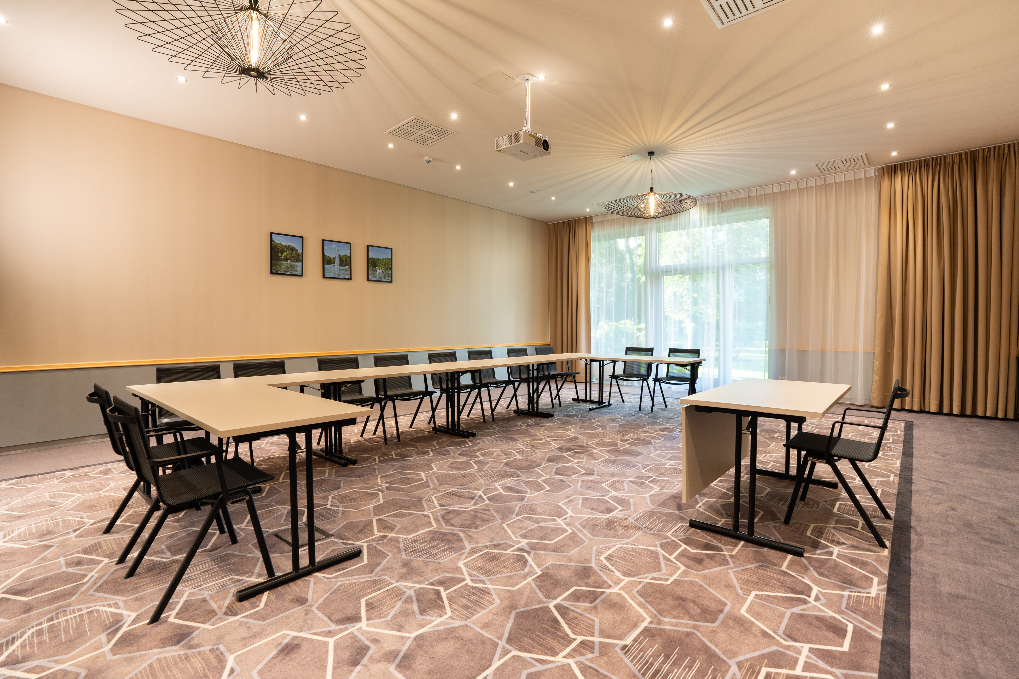 Leonardo Royal Hotel Koln Am Stadtwald 34/41