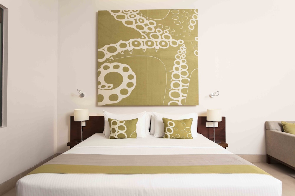 Amaya Beach Passikudah 10/50