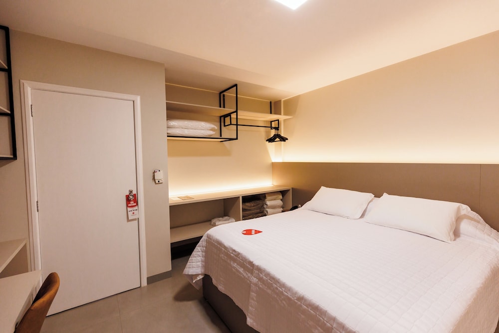 TONELLO BUSINESS HOTEL 9/47