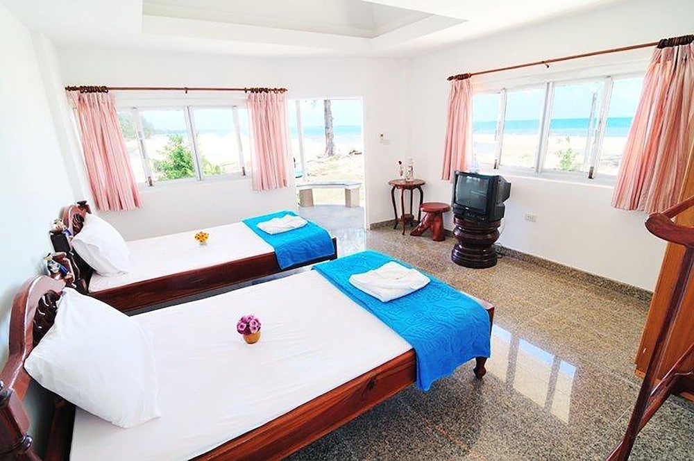 Koh Talu Island Resort 46/68