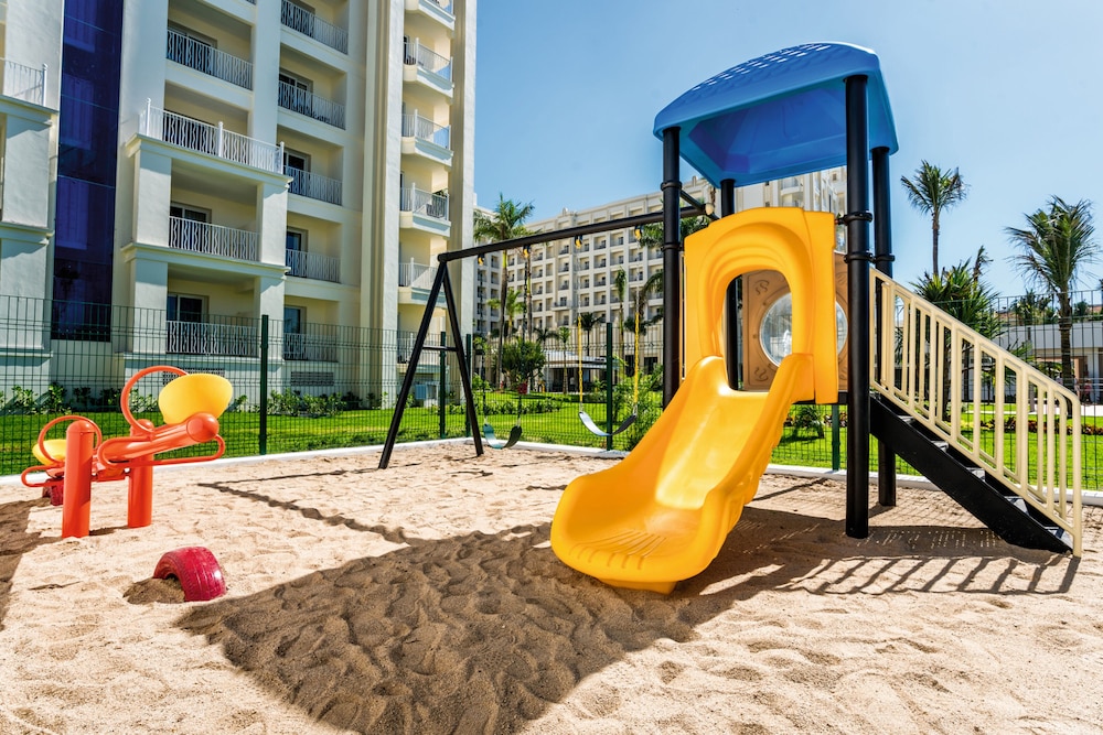 RIU Vallarta All Inclusive 41/50