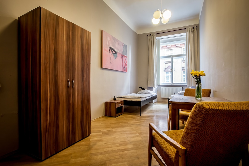 Ahoy Hostel 29/40