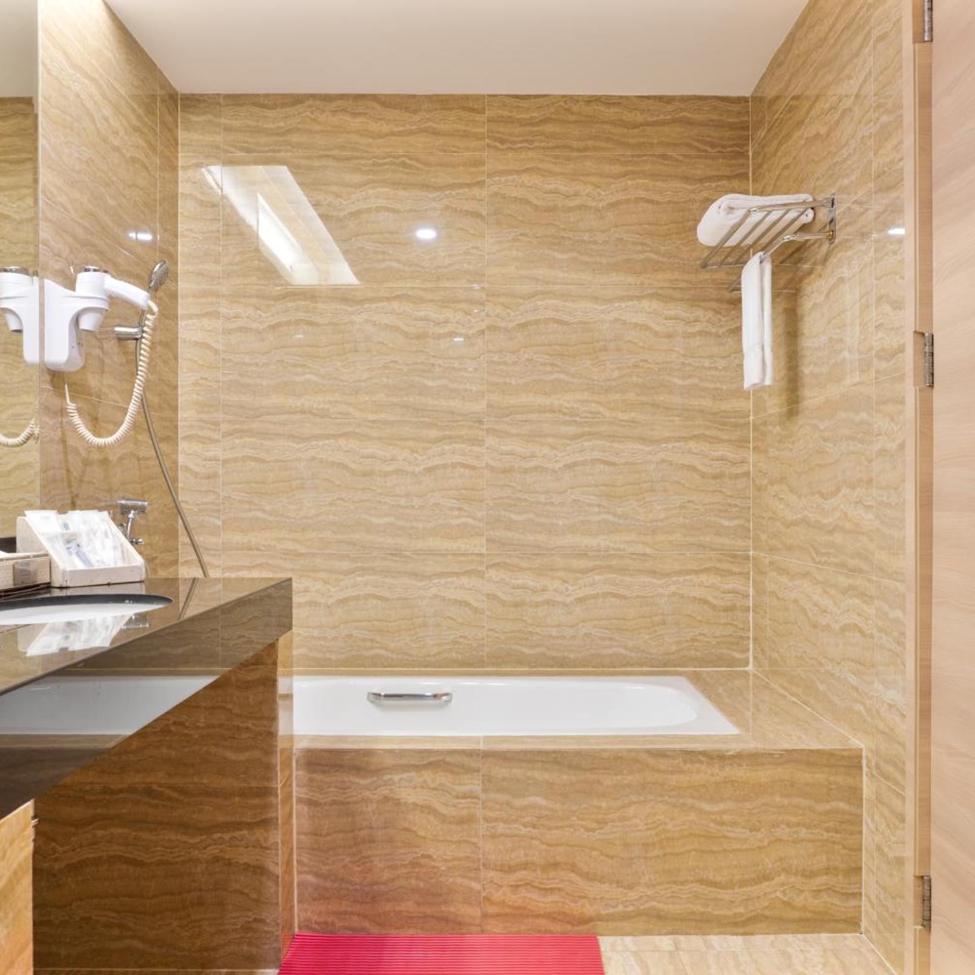 جناح غراند، FOUR POINTS BY SHERATON MEDAN 5/7