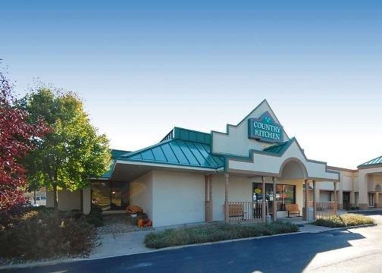 Quality Inn & Suites Danville 3/24