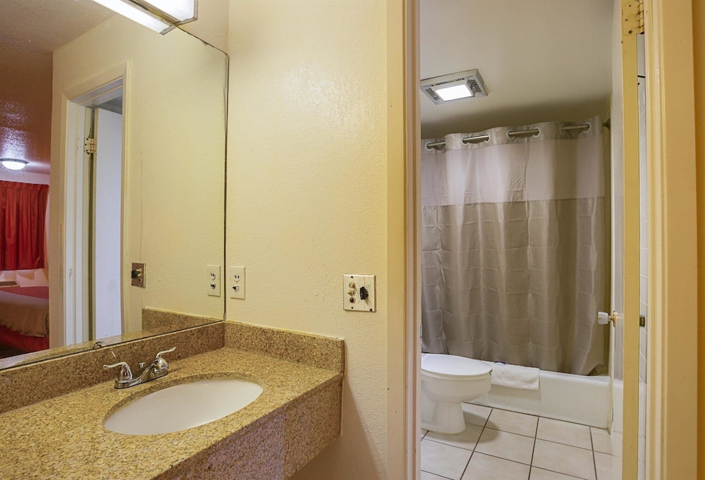 Motel6 Brinkley, AR 53/59