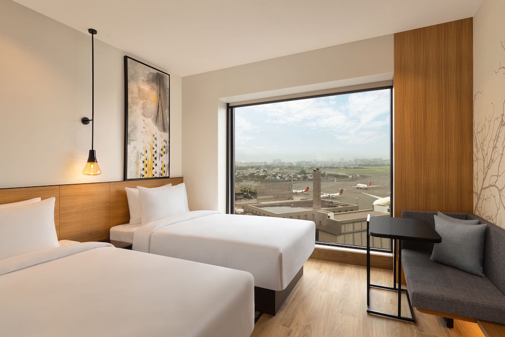 Fairfield by Marriott Mumbai International Airport 12/48