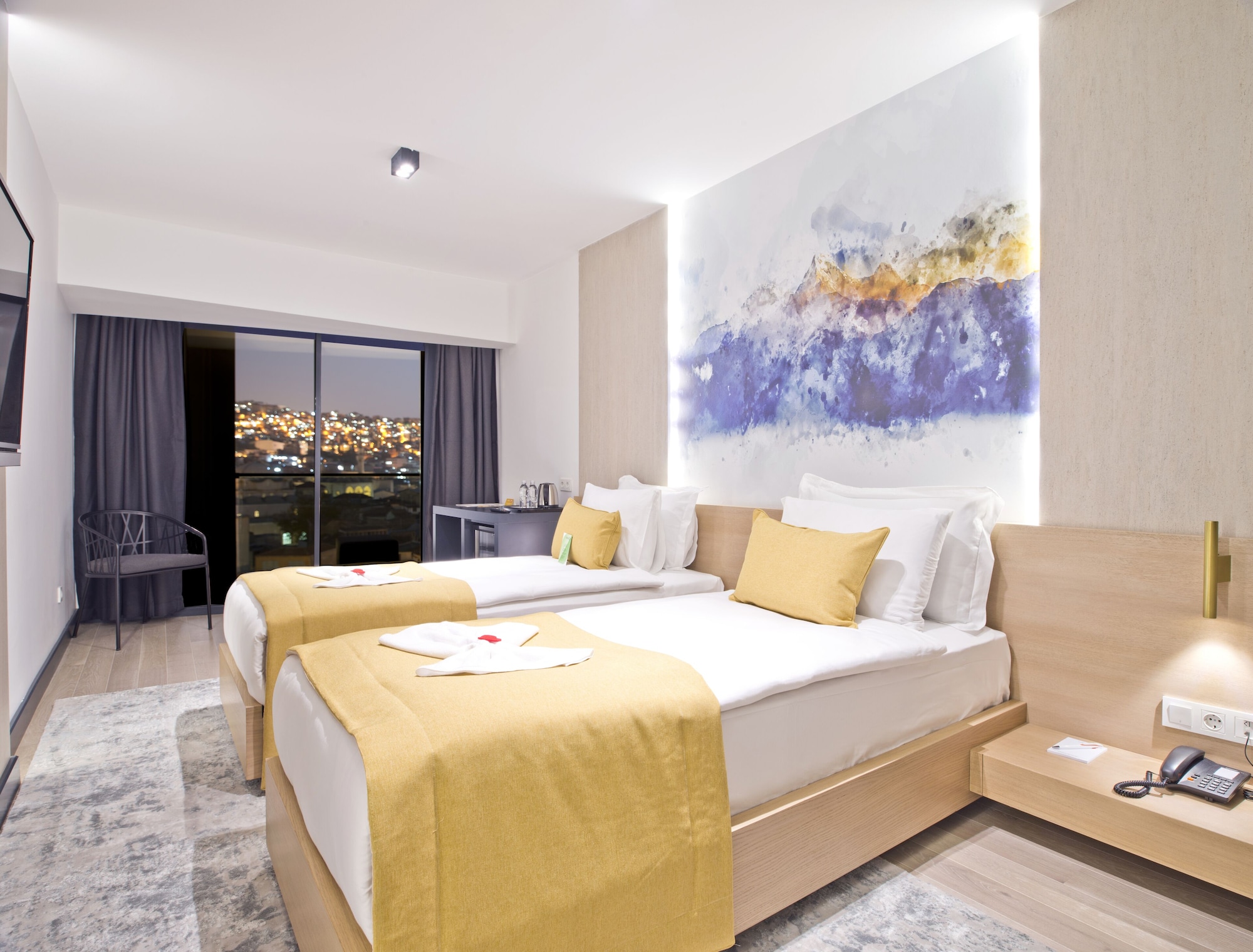 STANDARD, TWIN BEDS