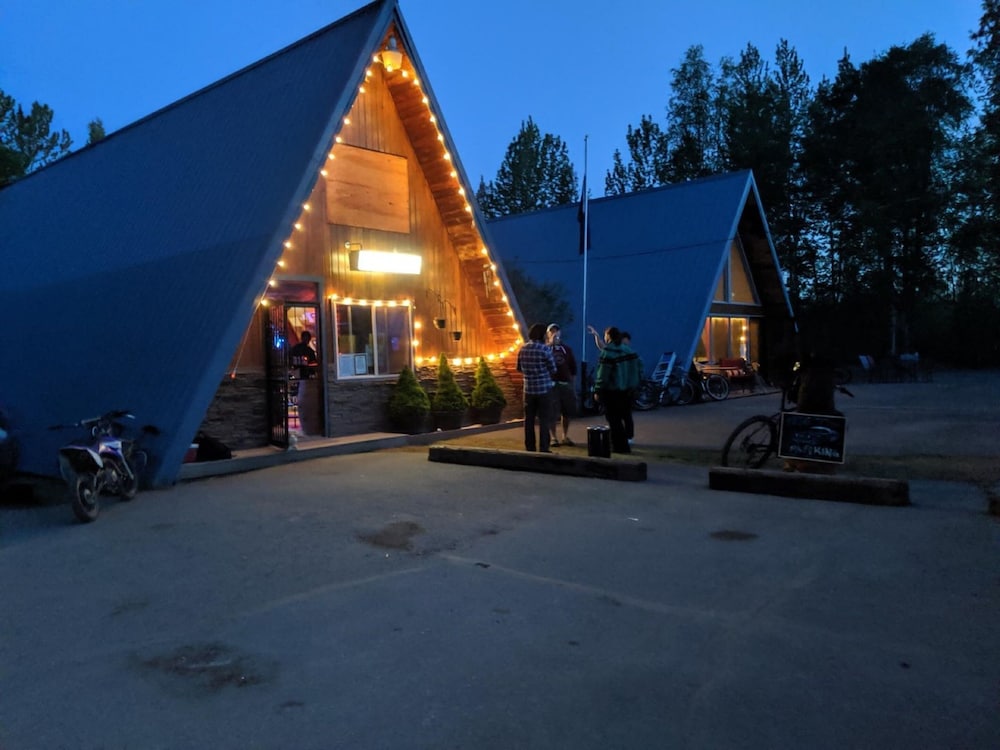 Talkeetna Inn 3/43