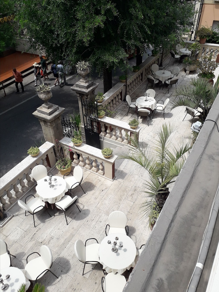 Hotel Villa Antica Tropea 47/50