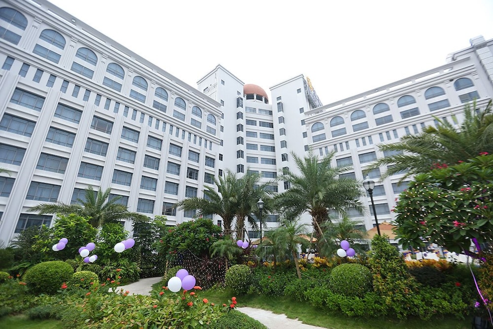 Dayhello International Hotel 5/50