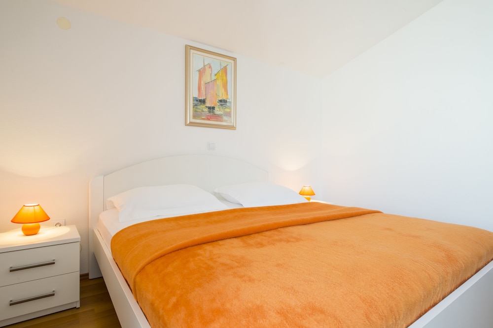 Apartmani Nikolina 9/50
