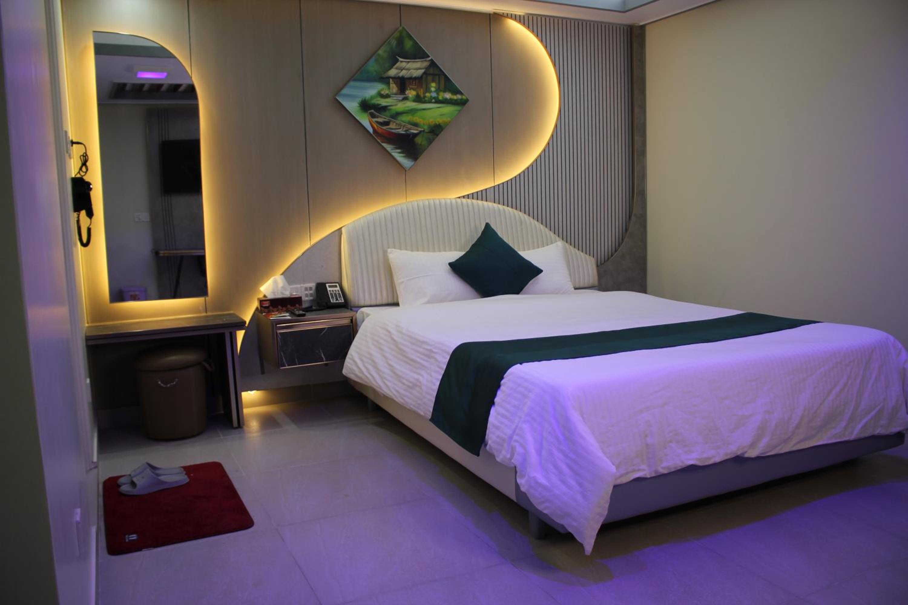 Hotel City Inn Ltd. 12/22