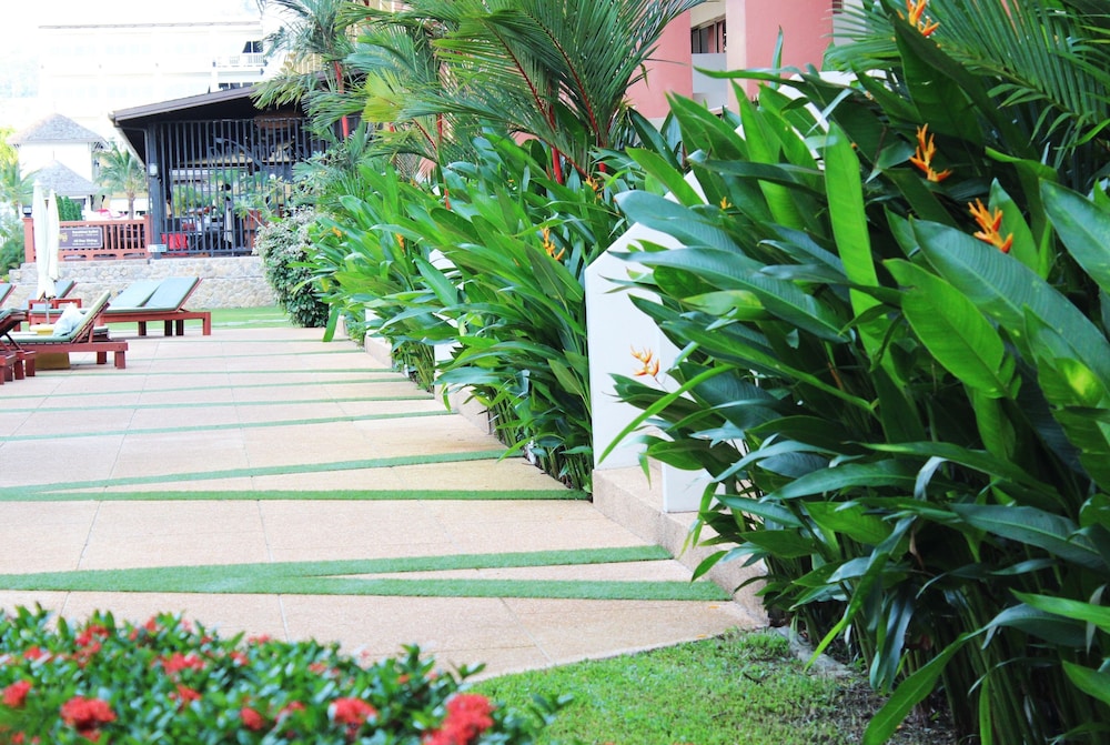 Kata Sea Breeze Resort 41/47