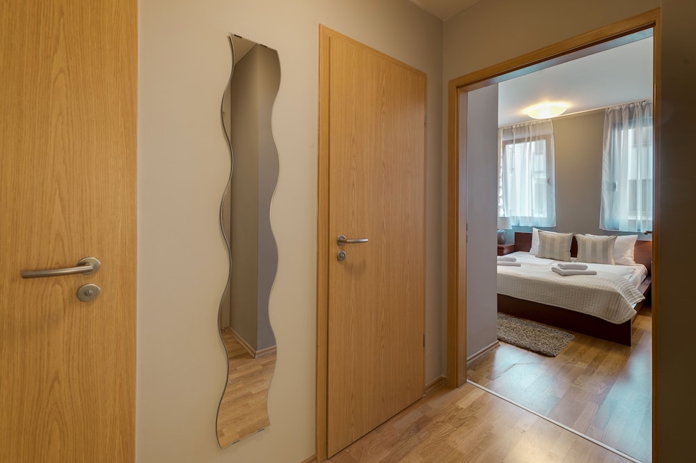 Central Passage Apartments 21/72