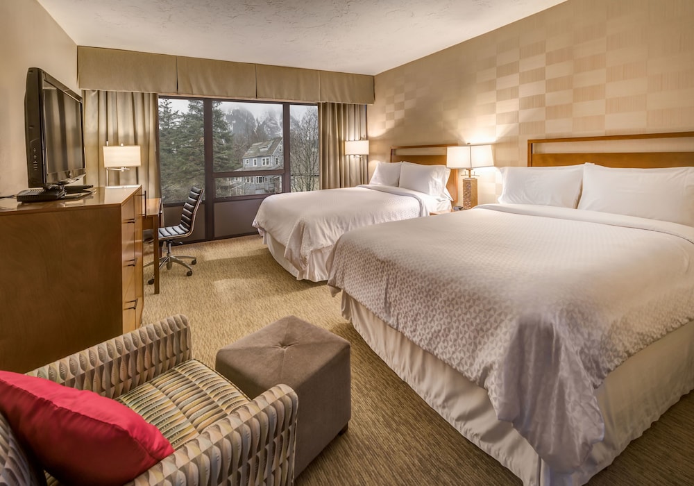 Four Points By Sheraton Juneau 8/25