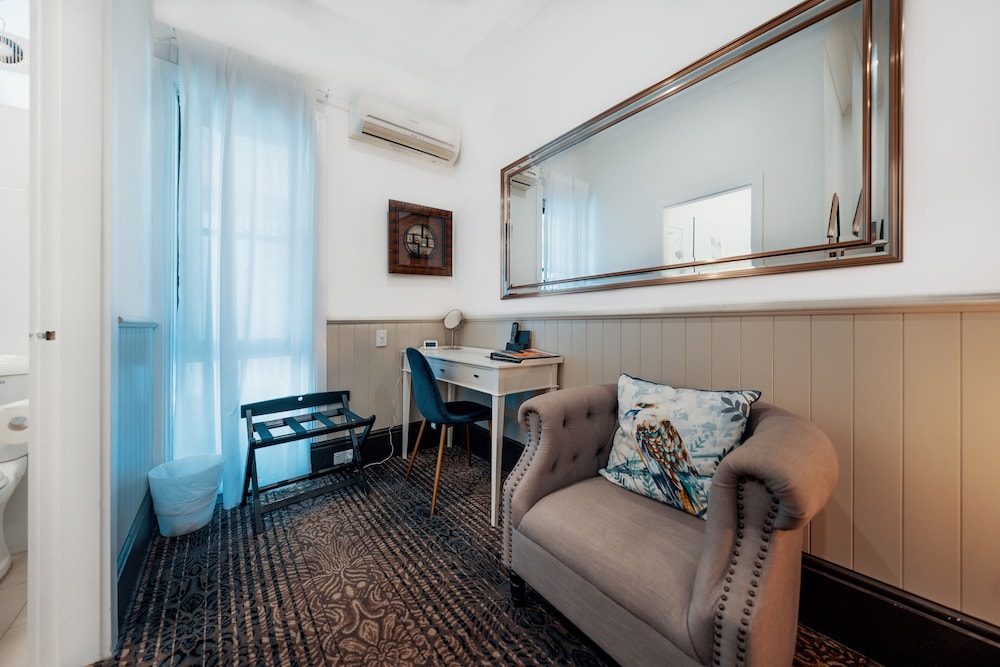 CREMORNE POINT MANOR 51/73