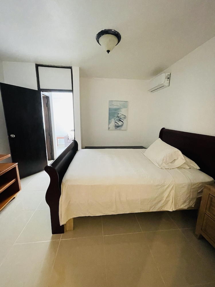 Placid Suites (ex. HM Suites) 11/50