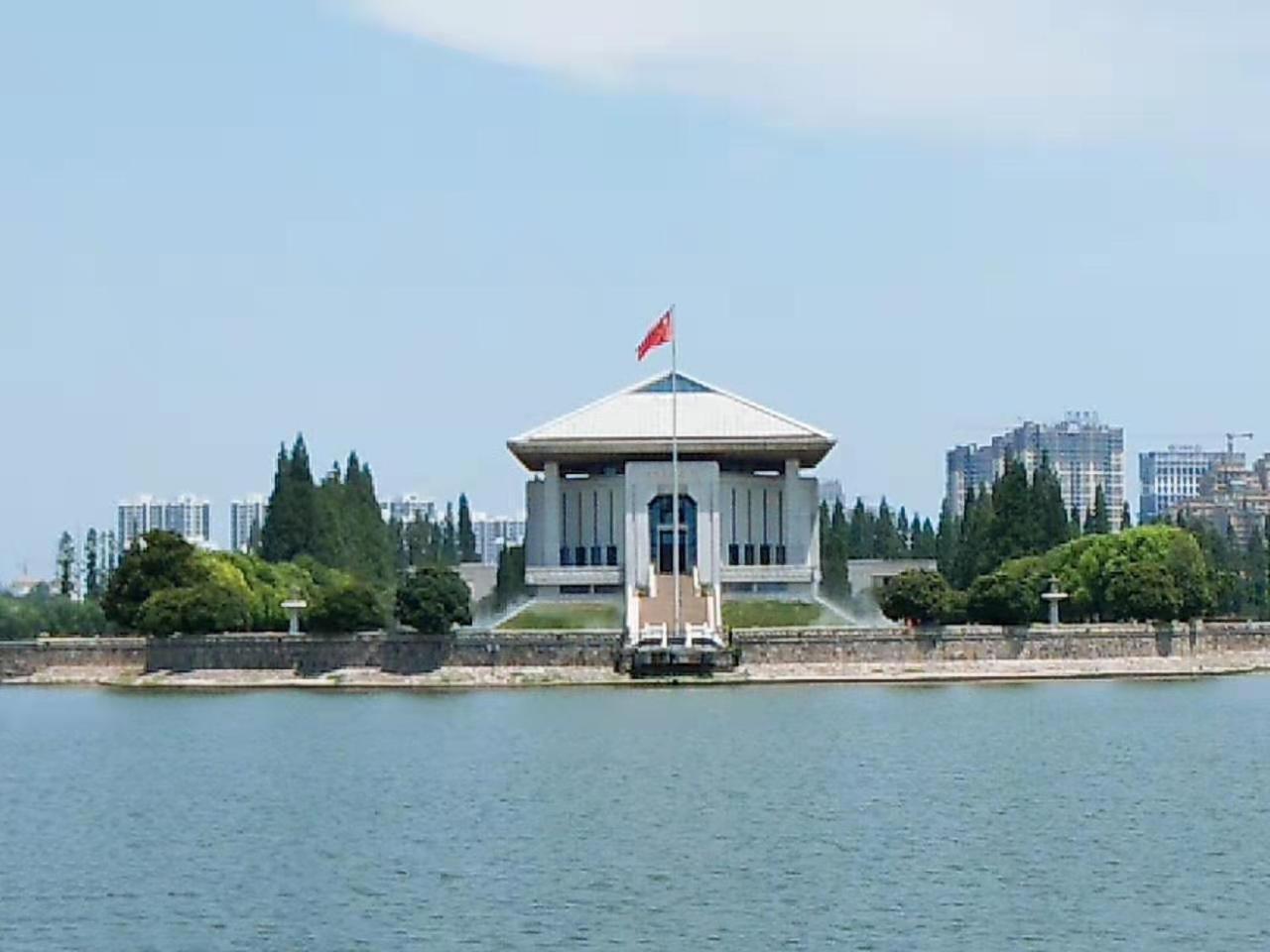 7 Premium Hotel (Huai'an Zhou Enlai Memorial Hall Yonghuai East Road) 25/27