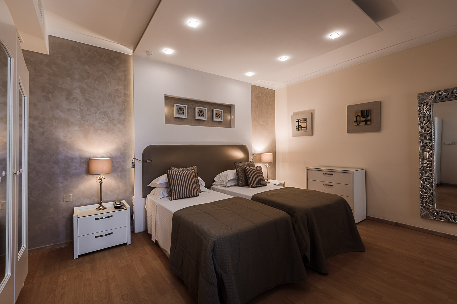 Room, Double or Twin Bed, Sea View