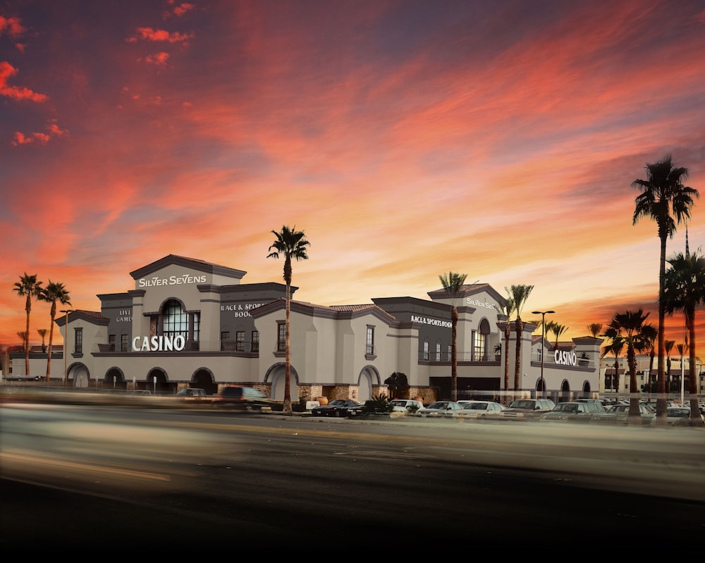 Silver Sevens Hotel and Casino, a Wyndham Garden 5/50