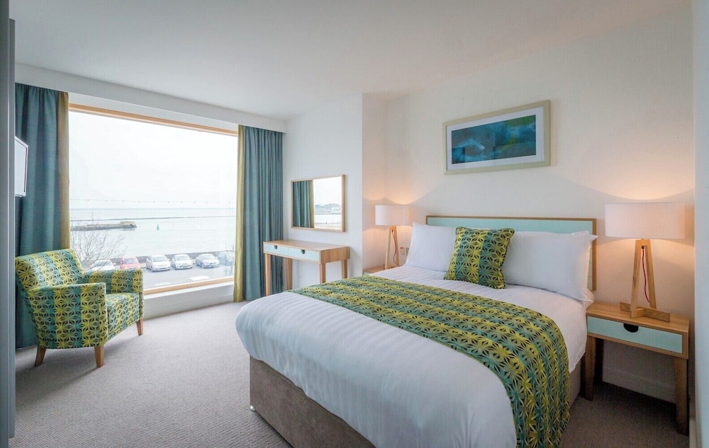 Talbot Suites at Stonebridge 15/30