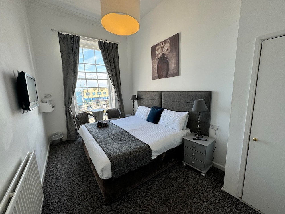 Hotel Mon Ami 22/72