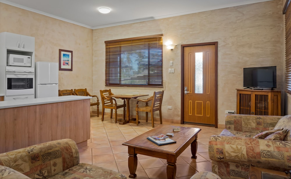Blue Seas Resort 47/74