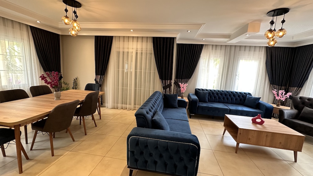 Almaris Resort Hotel 36/50