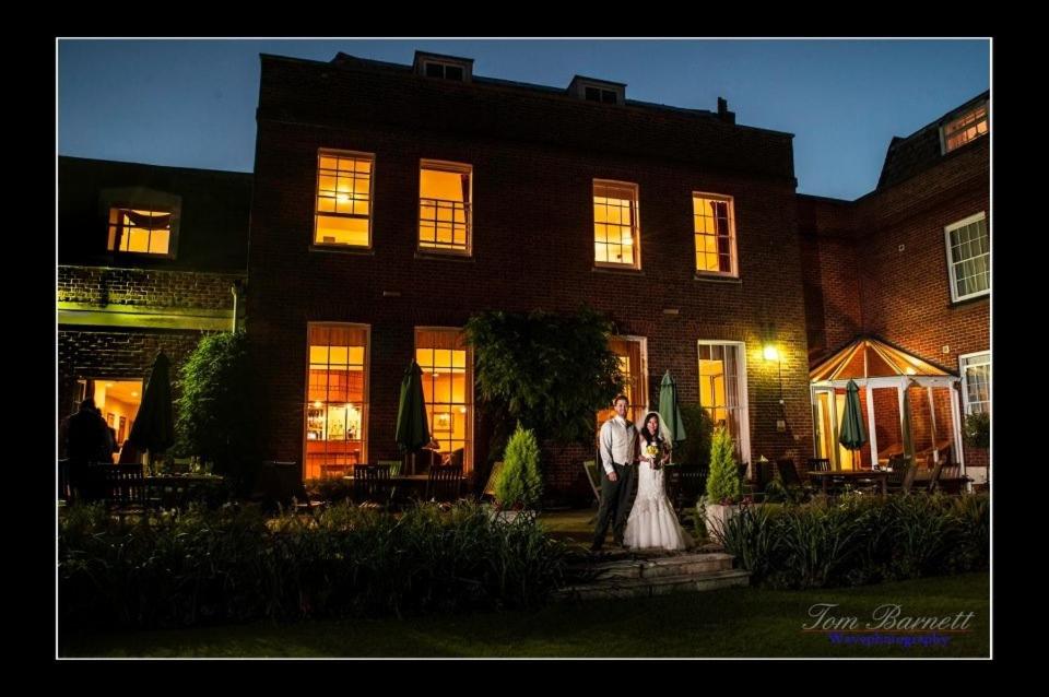 Lysses House Hotel 3/52