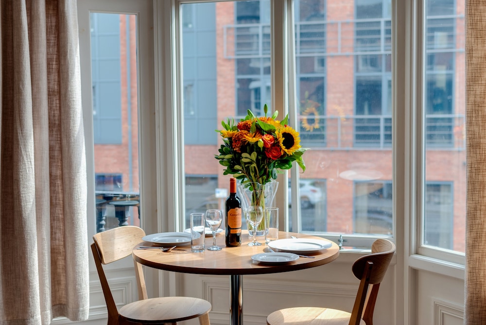 Base Serviced Apartments - City Road 29/35