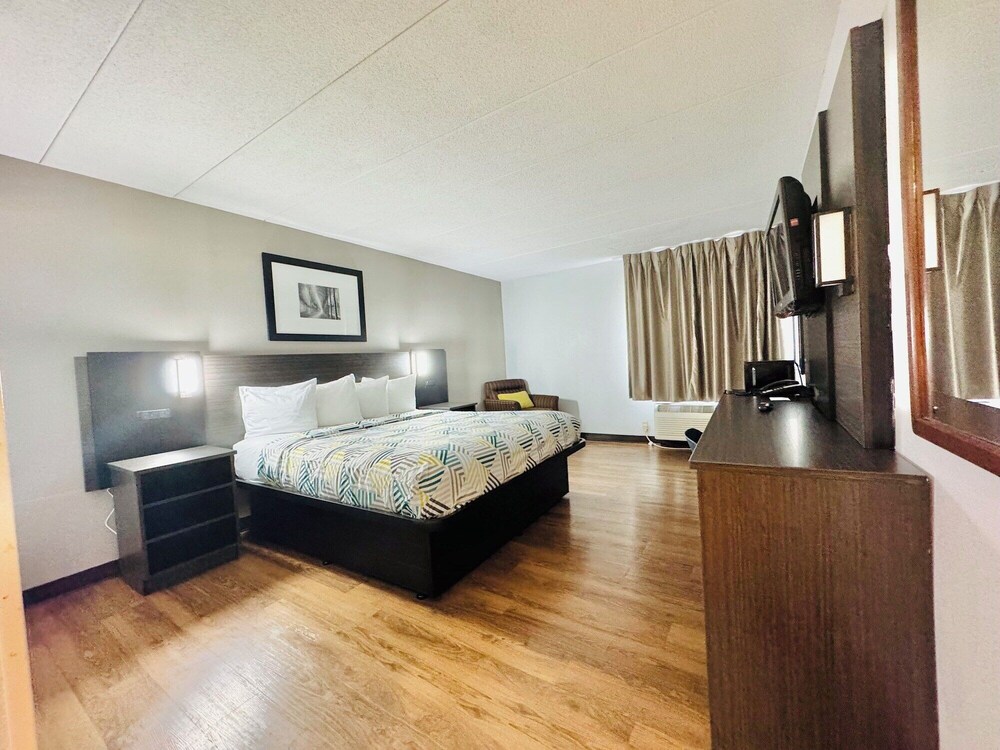 Motel6 Milford, CT 29/74