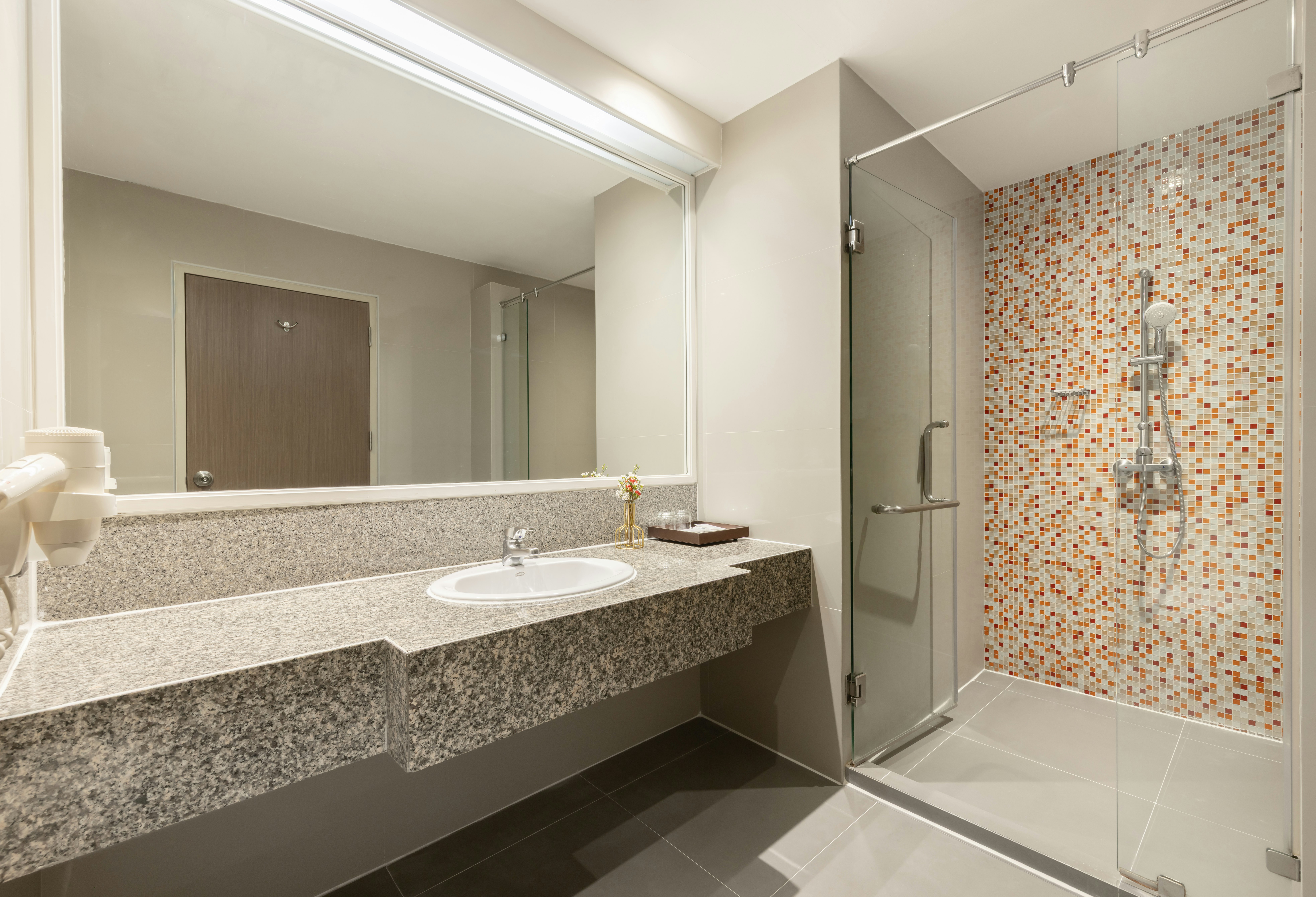 Centara Life Government Complex Hotel and Convention Centre Chaeng Watthana 77/77