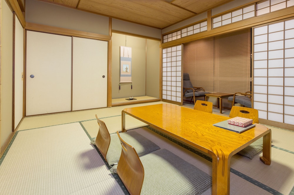 Ryokufuso 44/60